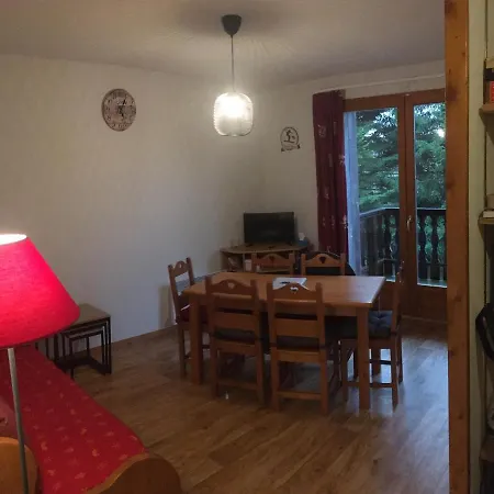 Les Chalets Lorina Apartment *